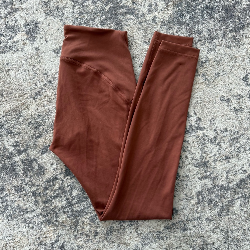 Lululemon InStill Tight 28” Size 8 – Ancient Copper